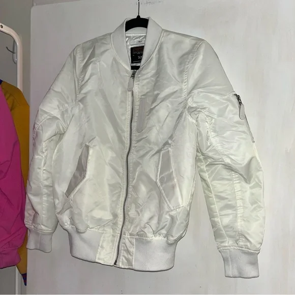 Cream white bomber jacket - Picture 9 of 10
